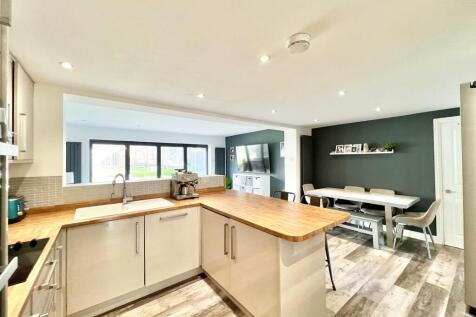 ceb24237-ec48-477...