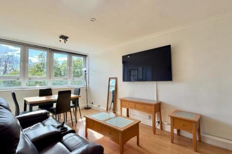 3 bed flat to rent
