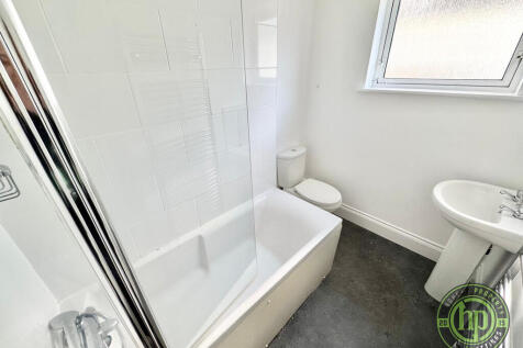 IMG-20251204-WA00...