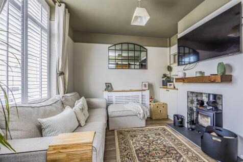 55 Byerley Road, Fratton-PorticoMarketing-SoldBy-9