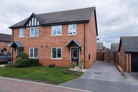 2 St James Court-030.jpg