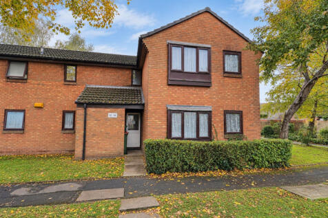 1 Bedroom Flat in BH21 1YB