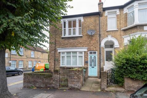 Roglan Road, E17