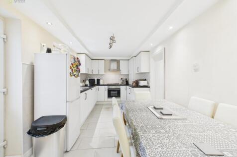 2 bed, 1 bath Semi-Detached in Birmingham - Photo 12