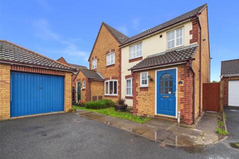 Semi-Detached in GL2 4NW