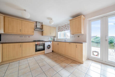 1350130-15-68babf...