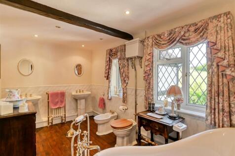 Hallonsford Cottage-08.jpg