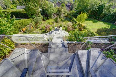 48a Worcester Rd (53