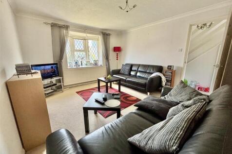 Lounge / Dining Room