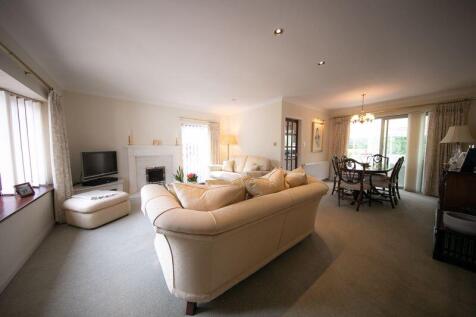 Living and dining room