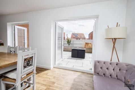 Kitchen/Diner/Family Room