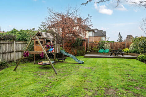 1382809-6-691dae7...