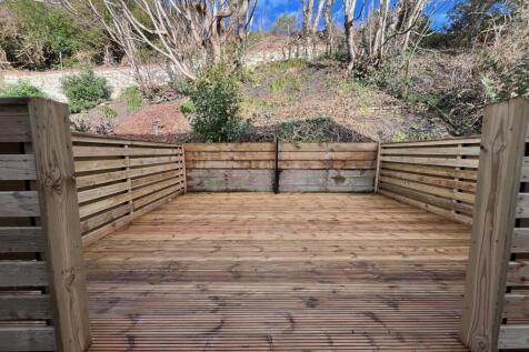 Decking.jpg