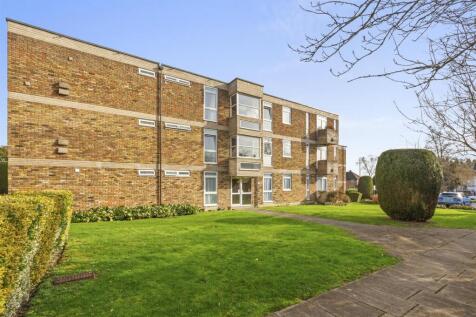 9 Stacey House, Cressex Rd, HP12 4TU-9.jpg