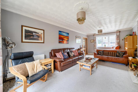 1375195-20-690c85...