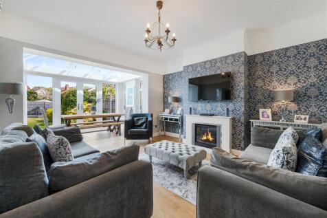 Family Room into