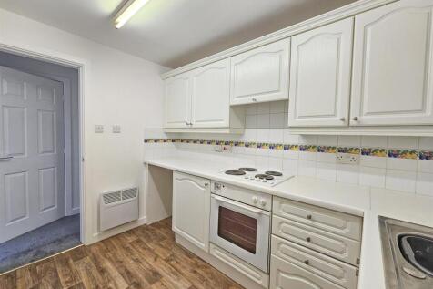 1 bed apartment, Silsden