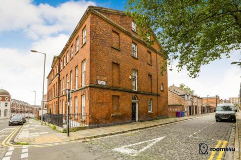 1 Bedroom House in L1 9DY