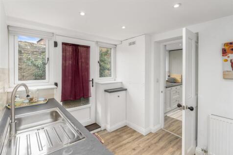 14 Wales Street, Kings Sutton-15.jpg