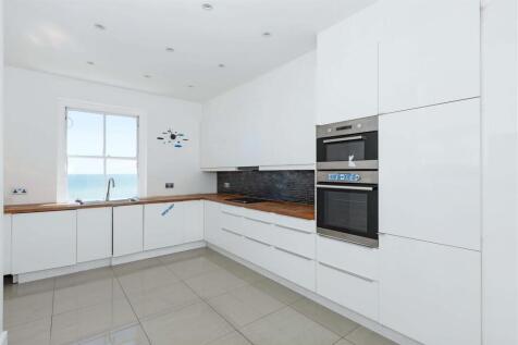 Heene Terrace_8.jpg