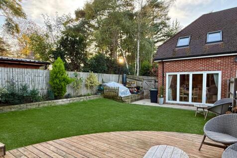 3 bedroom Semi Detached for sale