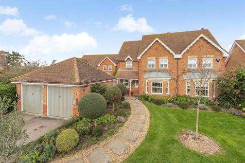 Birkdale Close, Molehill Road, Chestfield, Whitsta