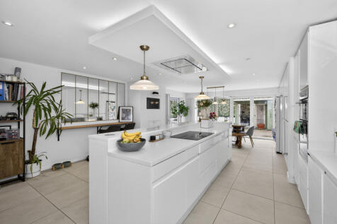 Kitchen/Family Room