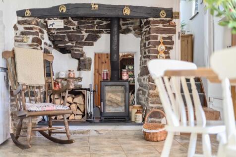 1293587-12-6825f4b818802-ARW