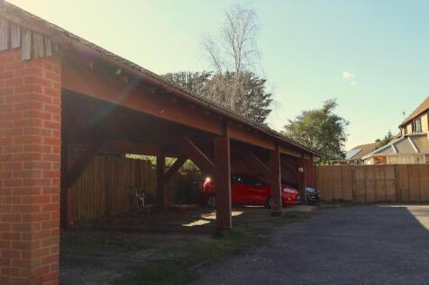 Sturdy Car Port!