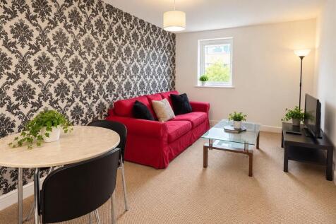 3 Bedroom Flat in CT1 2SW