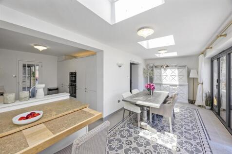 Brookside Close, 3 _013.JPG