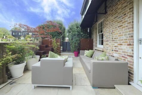 Garden seating area