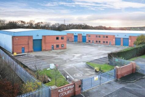 Distribution Warehouse to rent in normanton