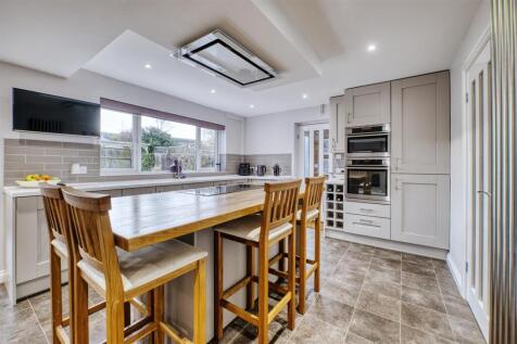 Holly RdD78_7925_HDR.jpg