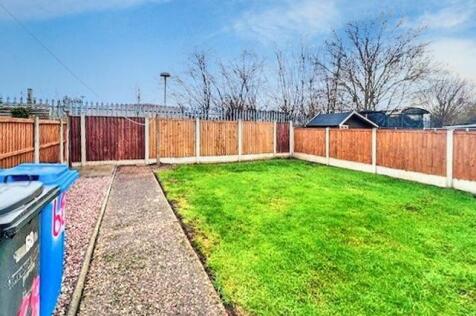 168 Laurel Crescent rear garden new.jpg