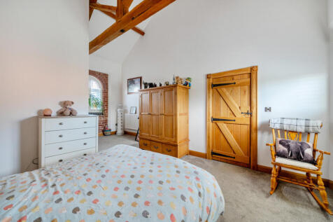 1348133-10-68bffc...