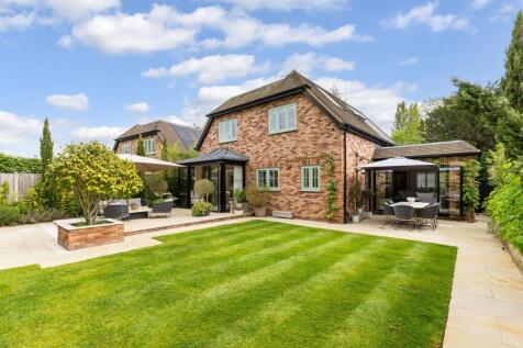 108118_Dormer Cottage Portsmouth Road-27_low.jpg