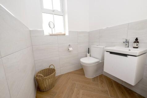 Ground Floor WC