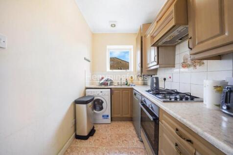 Flat 6, 4, York House,-12.jpg