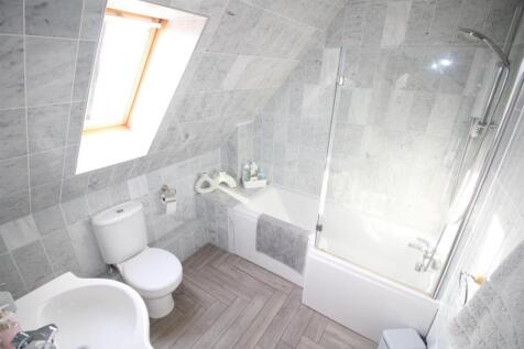 Bedroom 2 - En-Suite