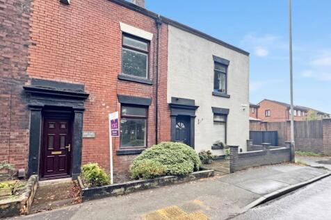 3 Bedroom Terraced in OL2 8BH