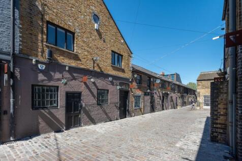 12-Hatherley_Mews.jpg