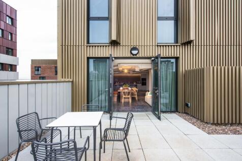 Resident Dining