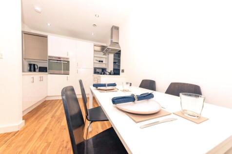AVAILABLE 14/09/26! Dont miss this spacious 2 BEDROOM APARTMENT located in X1 THE TERRACE. Coming FULLY FURNISHED. Located in the saught after Baltic Triangle area, a prime location by the very popula