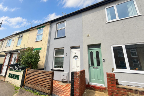 2 bed house for rent in Cambridge Road, LOWESTOFT