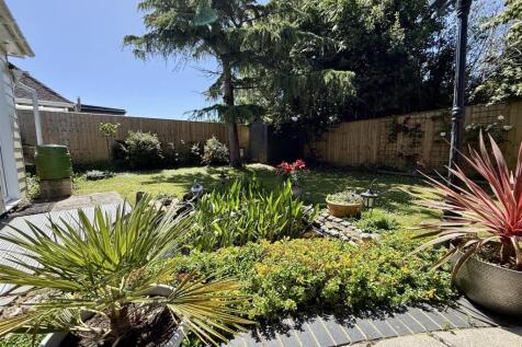 Rear Garden: