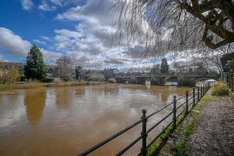 42 Riverside -20.jpg