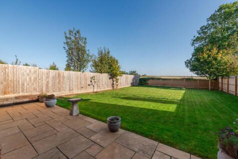 Patio / Rear Garden