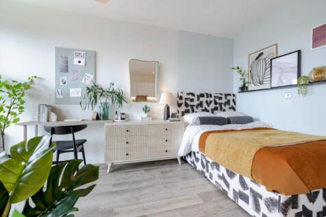 Bedroom | Studio Show Apartment