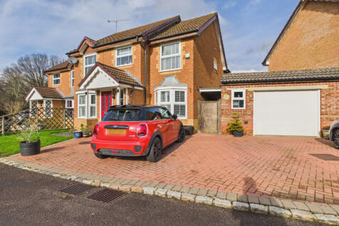 5 Bedroom Detached for Sale